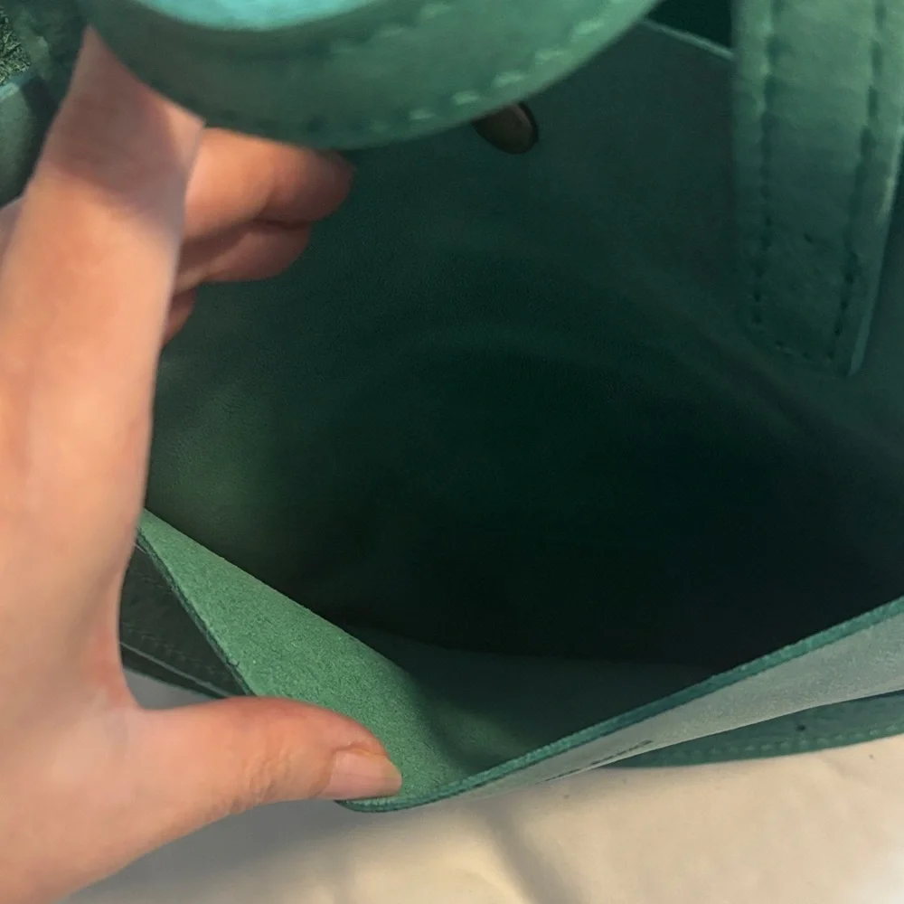 Portland Leather Mini crossbody tote IN REEF. NEW - Picture 8 of 8